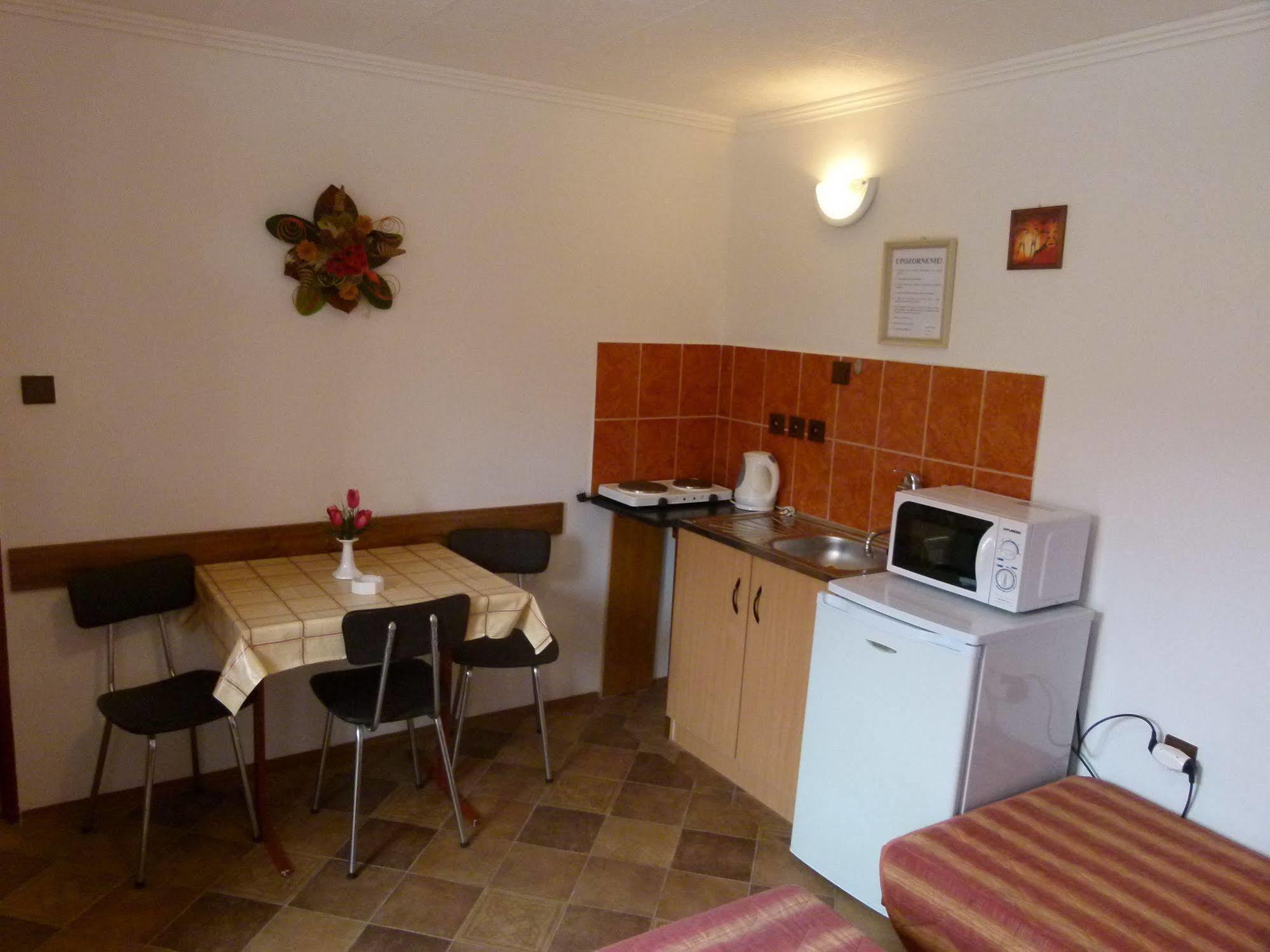 Privat U Jozefa Foeldesa Apartment เวลคีเมเดียร์ ภายนอก รูปภาพ